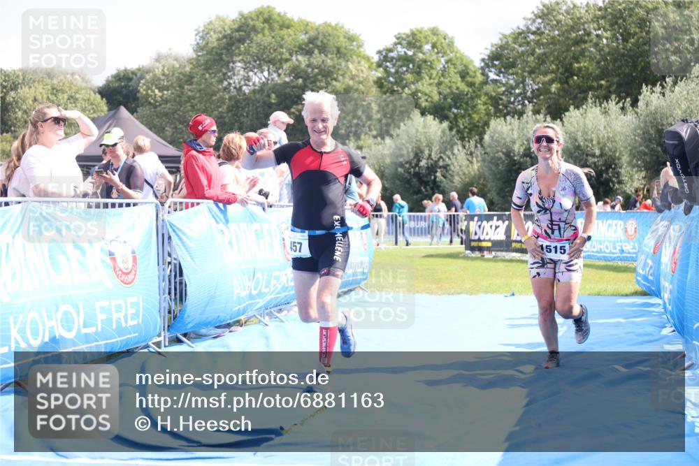 25.08.2024 - Elbe Triathlon Hamburg H.Heesch http://msf.ph/oto/6881163 25.08.2024 11:56:12 Ziel 457, 525, 777, 1515 meine-sportfotos.de