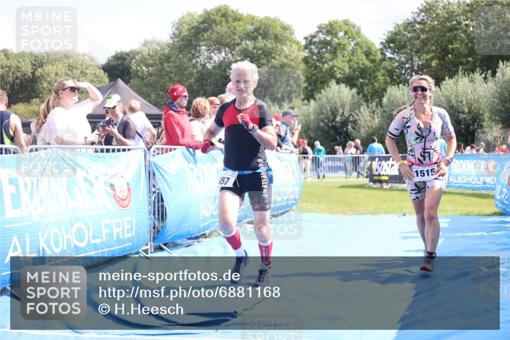 25.08.2024 - Elbe Triathlon Hamburg H.Heesch http://msf.ph/oto/6881168 25.08.2024 11:56:12 Ziel 457, 525, 777, 1515 meine-sportfotos.de