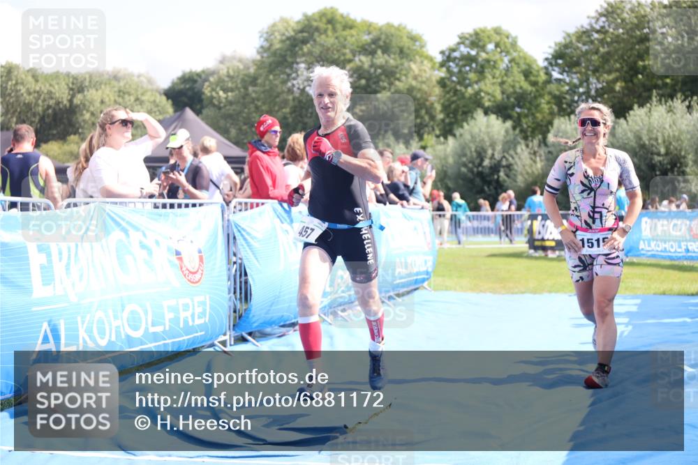 25.08.2024 - Elbe Triathlon Hamburg H.Heesch http://msf.ph/oto/6881172 25.08.2024 11:56:12 Ziel 457, 525, 777, 1515 meine-sportfotos.de