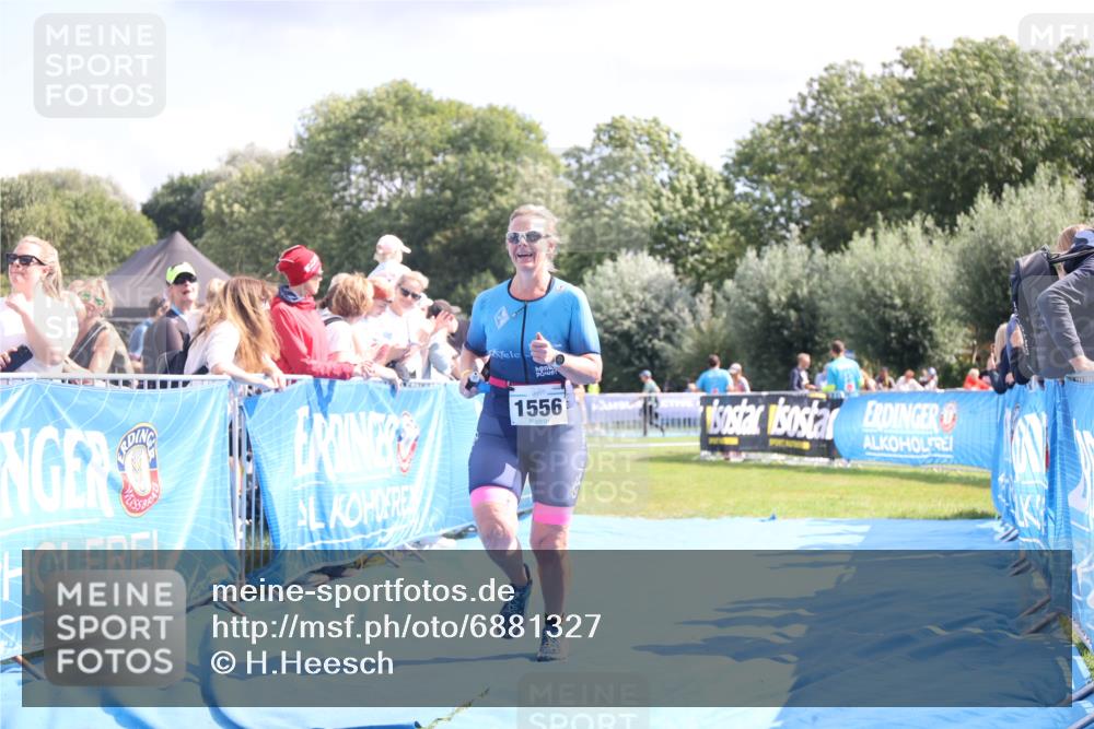 25.08.2024 - Elbe Triathlon Hamburg H.Heesch http://msf.ph/oto/6881327 25.08.2024 11:56:35 Ziel 1514, 1556 meine-sportfotos.de