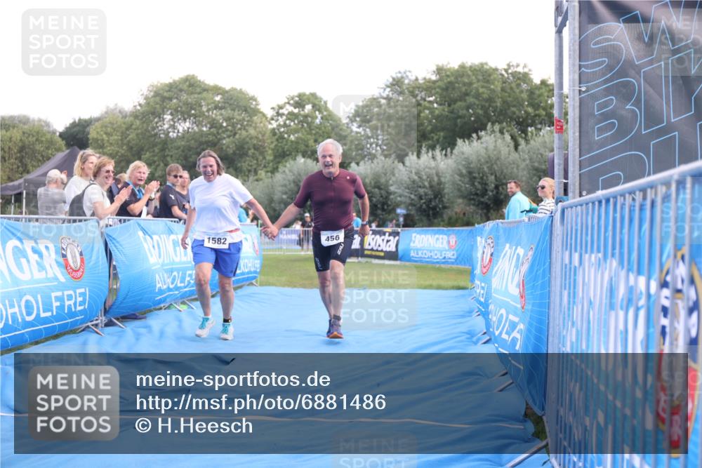 25.08.2024 - Elbe Triathlon Hamburg H.Heesch http://msf.ph/oto/6881486 25.08.2024 12:34:35 Ziel 456, 1582 meine-sportfotos.de