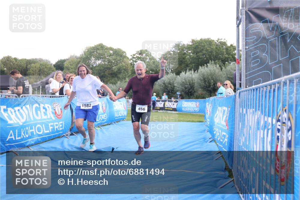 25.08.2024 - Elbe Triathlon Hamburg H.Heesch http://msf.ph/oto/6881494 25.08.2024 12:34:35 Ziel 456, 1582 meine-sportfotos.de