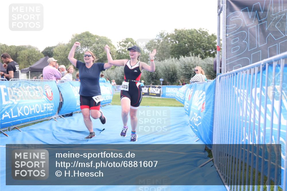 25.08.2024 - Elbe Triathlon Hamburg H.Heesch http://msf.ph/oto/6881607 25.08.2024 12:36:12 Ziel 1535, 1633 meine-sportfotos.de