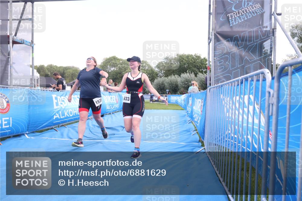 25.08.2024 - Elbe Triathlon Hamburg H.Heesch http://msf.ph/oto/6881629 25.08.2024 12:36:13 Ziel 1535, 1633 meine-sportfotos.de