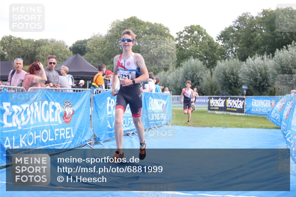 25.08.2024 - Elbe Triathlon Hamburg H.Heesch http://msf.ph/oto/6881999 25.08.2024 12:40:57 Ziel 1723, 1743, 1754, 1759 meine-sportfotos.de