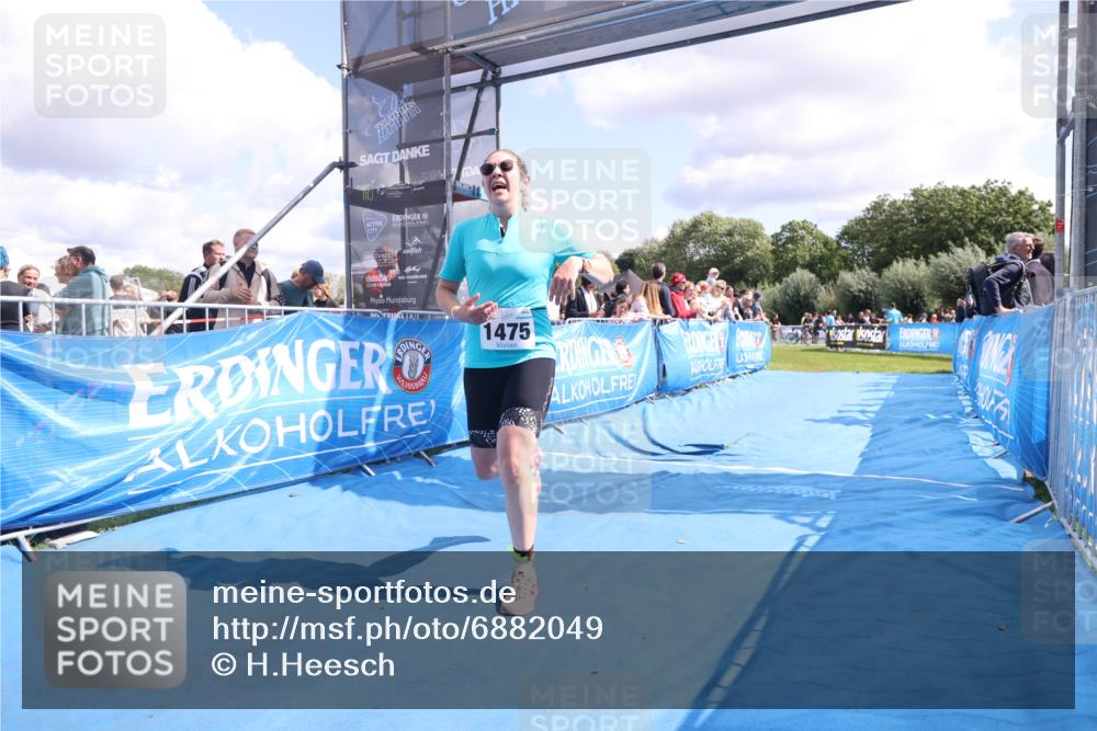 25.08.2024 - Elbe Triathlon Hamburg H.Heesch http://msf.ph/oto/6882049 25.08.2024 11:58:12 Ziel 1475, 1658 meine-sportfotos.de