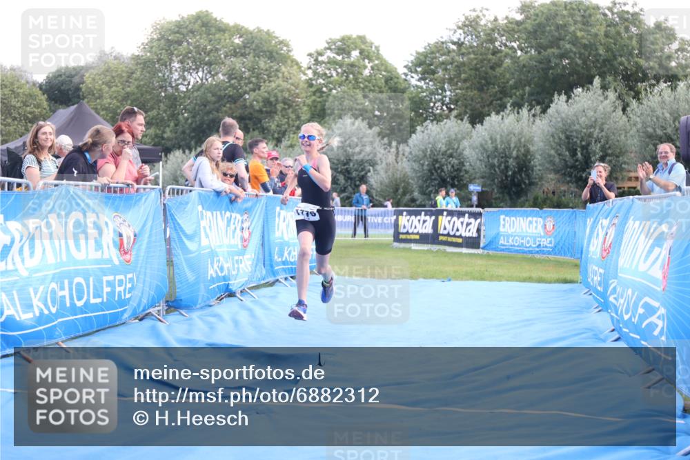 25.08.2024 - Elbe Triathlon Hamburg H.Heesch http://msf.ph/oto/6882312 25.08.2024 12:46:15 Ziel 1775 meine-sportfotos.de