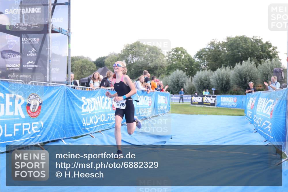 25.08.2024 - Elbe Triathlon Hamburg H.Heesch http://msf.ph/oto/6882329 25.08.2024 12:46:15 Ziel 1775 meine-sportfotos.de
