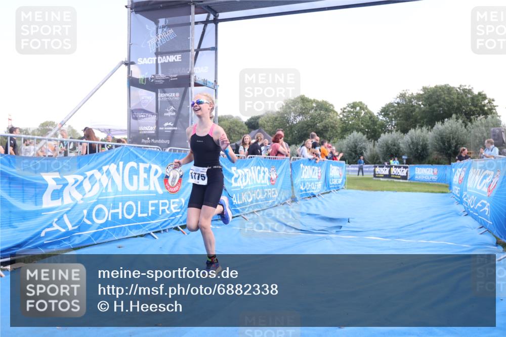25.08.2024 - Elbe Triathlon Hamburg H.Heesch http://msf.ph/oto/6882338 25.08.2024 12:46:16 Ziel 1775 meine-sportfotos.de