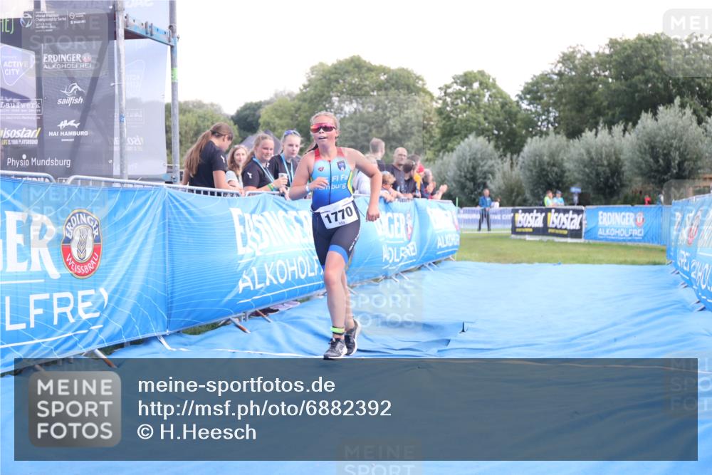 25.08.2024 - Elbe Triathlon Hamburg H.Heesch http://msf.ph/oto/6882392 25.08.2024 12:47:12 Ziel 1753, 1770 meine-sportfotos.de