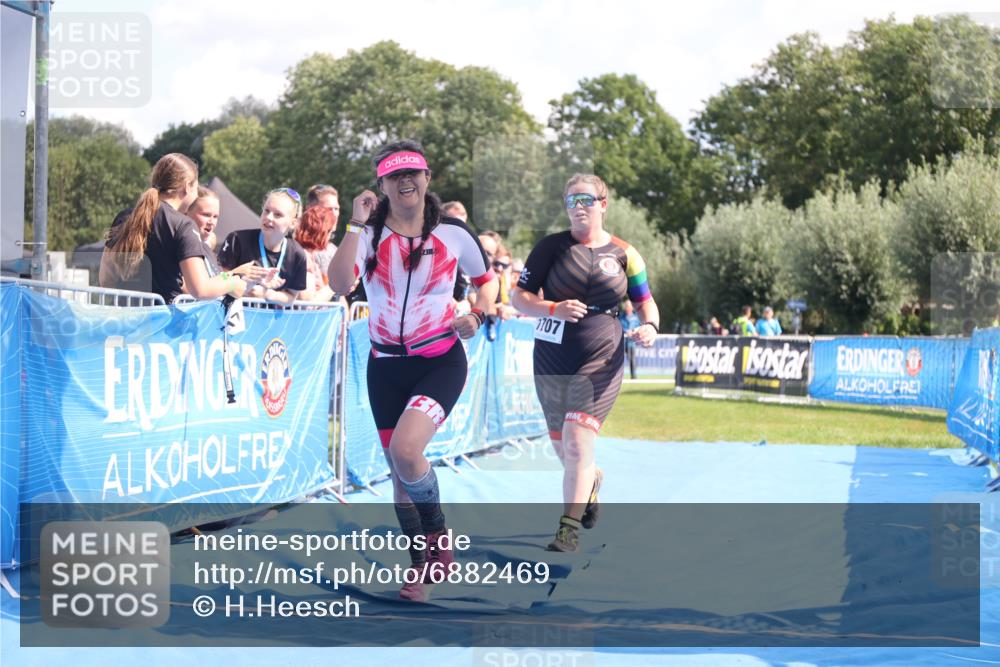 25.08.2024 - Elbe Triathlon Hamburg H.Heesch http://msf.ph/oto/6882469 25.08.2024 12:47:56 Ziel 1551, 1707 meine-sportfotos.de