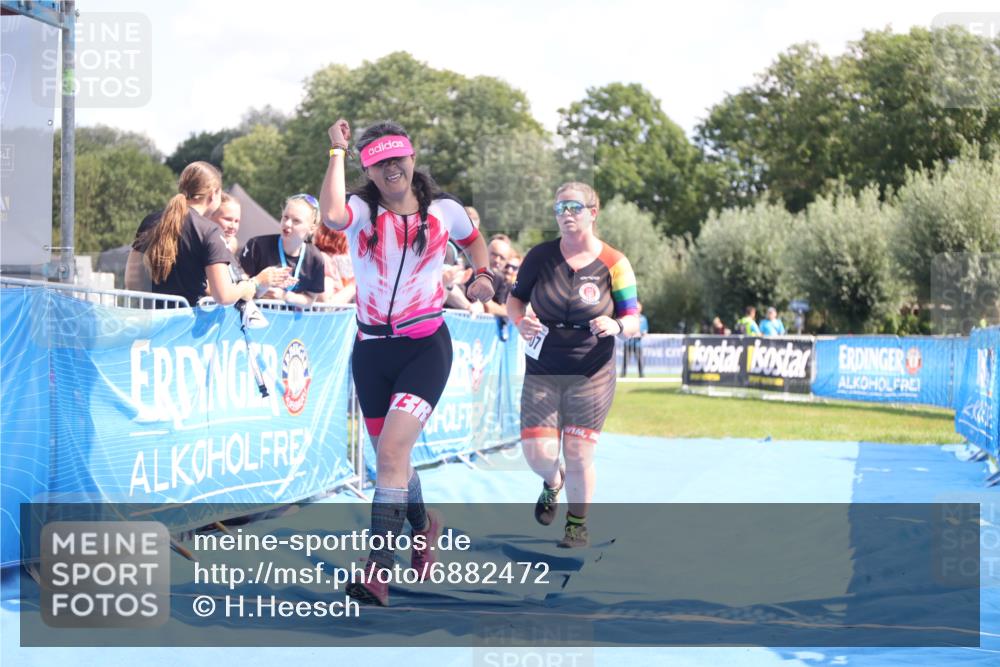 25.08.2024 - Elbe Triathlon Hamburg H.Heesch http://msf.ph/oto/6882472 25.08.2024 12:47:56 Ziel 1551, 1707 meine-sportfotos.de