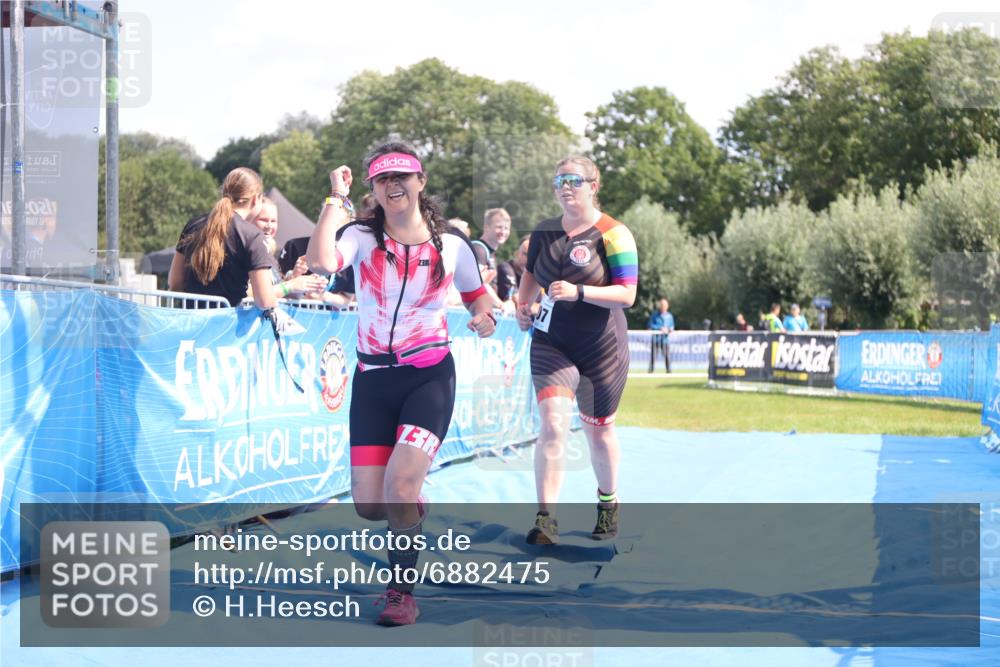 25.08.2024 - Elbe Triathlon Hamburg H.Heesch http://msf.ph/oto/6882475 25.08.2024 12:47:56 Ziel 1551, 1707 meine-sportfotos.de