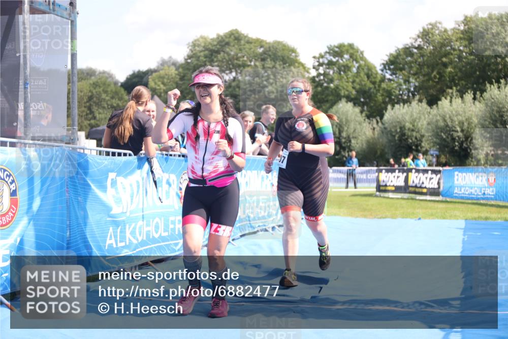 25.08.2024 - Elbe Triathlon Hamburg H.Heesch http://msf.ph/oto/6882477 25.08.2024 12:47:56 Ziel 1551, 1707 meine-sportfotos.de
