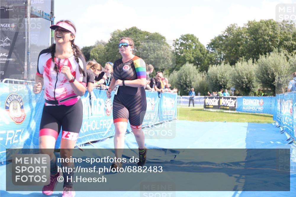 25.08.2024 - Elbe Triathlon Hamburg H.Heesch http://msf.ph/oto/6882483 25.08.2024 12:47:57 Ziel 1551, 1707 meine-sportfotos.de