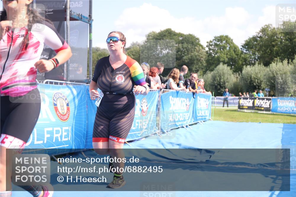 25.08.2024 - Elbe Triathlon Hamburg H.Heesch http://msf.ph/oto/6882495 25.08.2024 12:47:58 Ziel 1551, 1707 meine-sportfotos.de