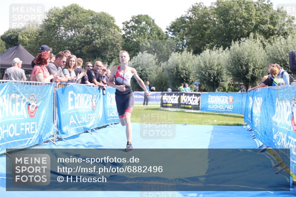 25.08.2024 - Elbe Triathlon Hamburg H.Heesch http://msf.ph/oto/6882496 25.08.2024 12:48:37 Ziel 1757 meine-sportfotos.de