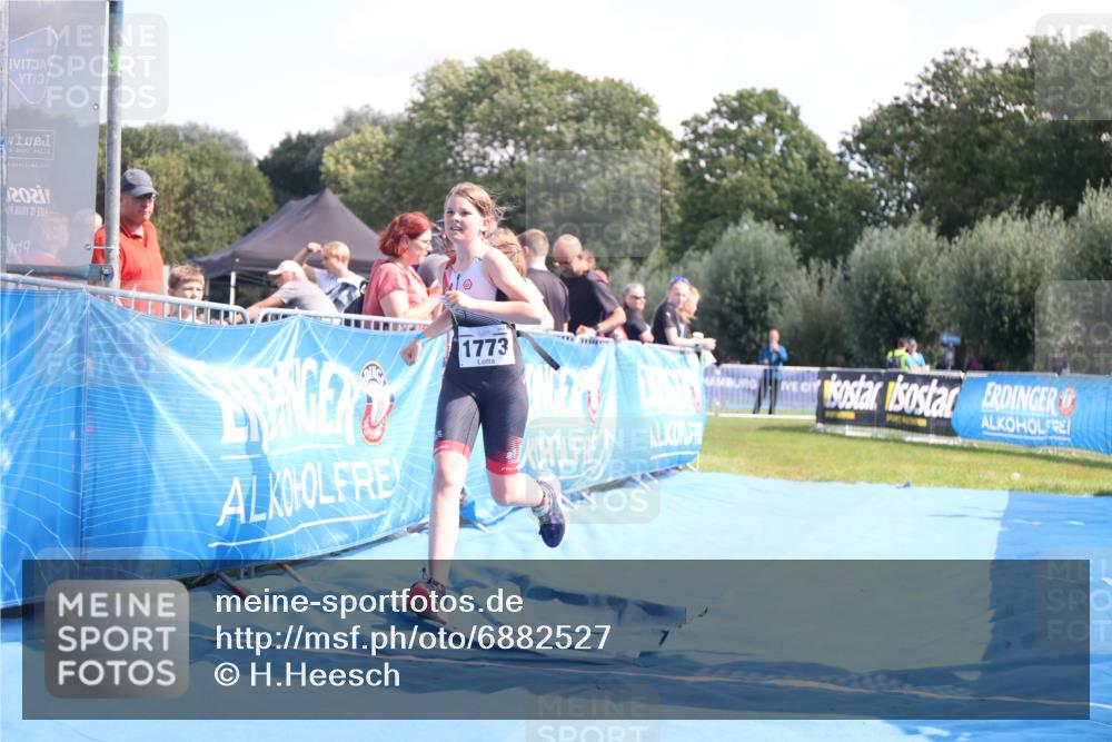 25.08.2024 - Elbe Triathlon Hamburg H.Heesch http://msf.ph/oto/6882527 25.08.2024 12:48:59 Ziel 1773 meine-sportfotos.de