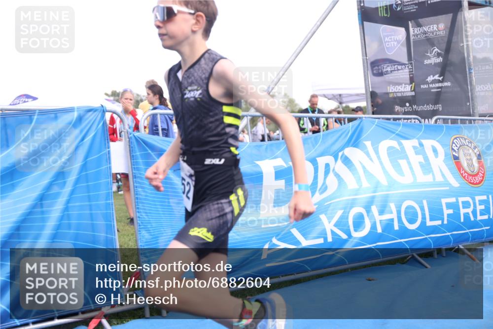 25.08.2024 - Elbe Triathlon Hamburg H.Heesch http://msf.ph/oto/6882604 25.08.2024 12:50:10 Ziel 1752 meine-sportfotos.de