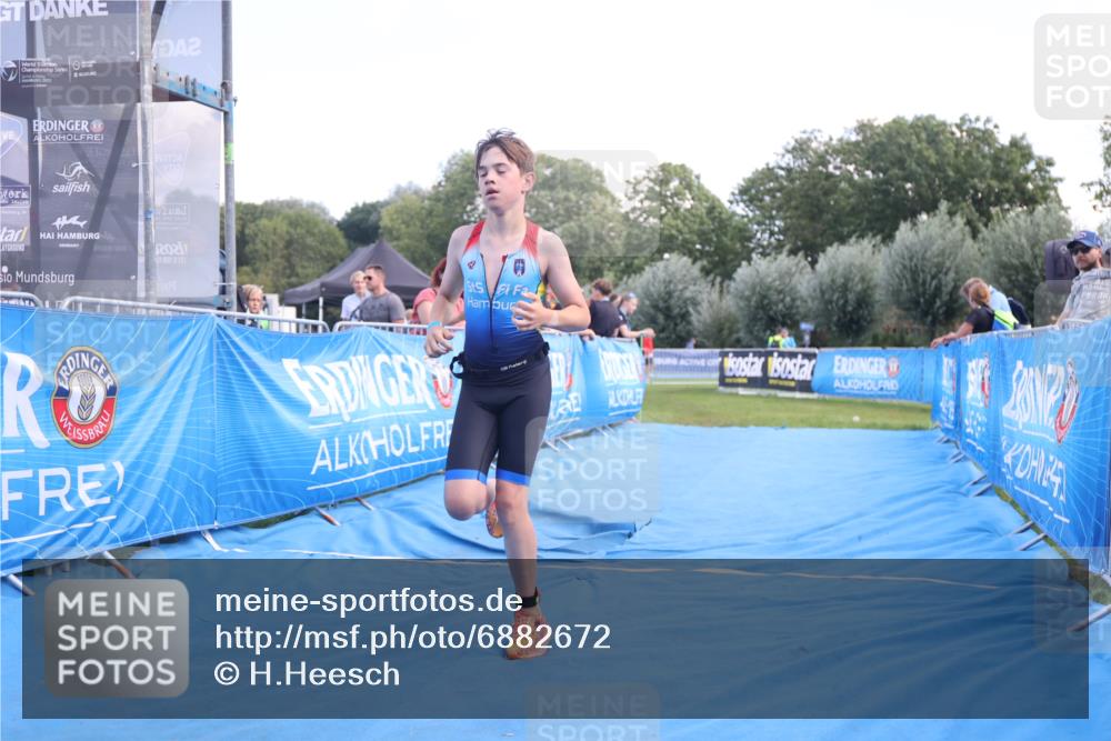 25.08.2024 - Elbe Triathlon Hamburg H.Heesch http://msf.ph/oto/6882672 25.08.2024 12:51:31 Ziel 1763 meine-sportfotos.de