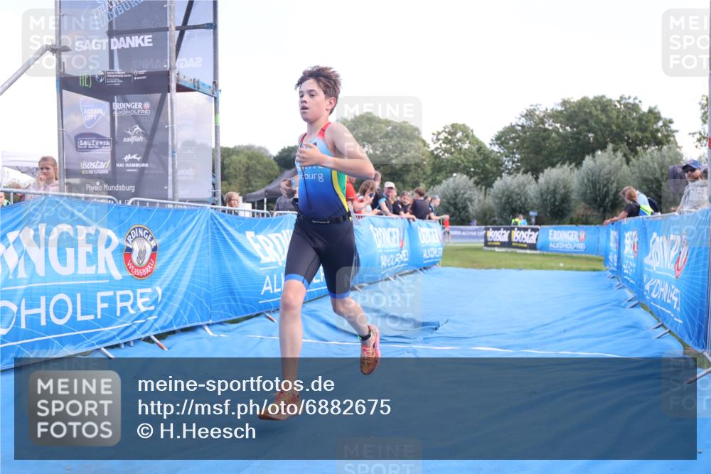 25.08.2024 - Elbe Triathlon Hamburg H.Heesch http://msf.ph/oto/6882675 25.08.2024 12:51:31 Ziel 1763 meine-sportfotos.de