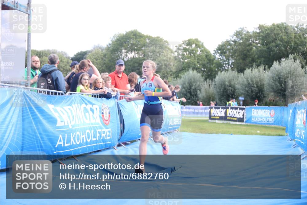 25.08.2024 - Elbe Triathlon Hamburg H.Heesch http://msf.ph/oto/6882760 25.08.2024 12:52:28 Ziel 1805 meine-sportfotos.de