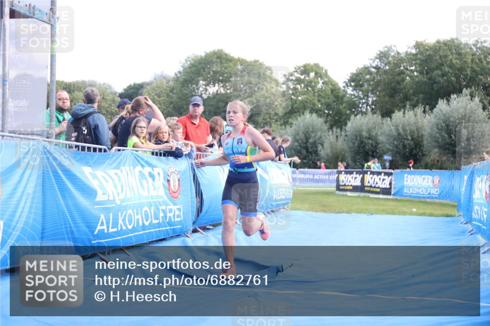 25.08.2024 - Elbe Triathlon Hamburg H.Heesch http://msf.ph/oto/6882761 25.08.2024 12:52:28 Ziel 1805 meine-sportfotos.de