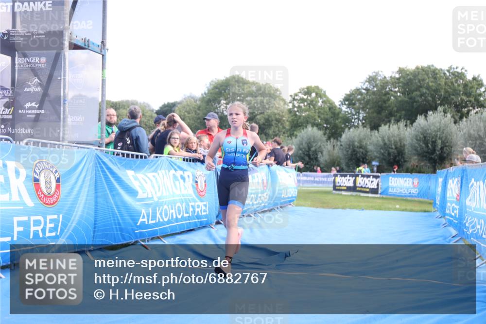 25.08.2024 - Elbe Triathlon Hamburg H.Heesch http://msf.ph/oto/6882767 25.08.2024 12:52:28 Ziel 1805 meine-sportfotos.de