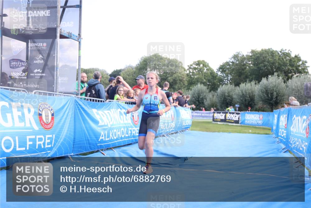 25.08.2024 - Elbe Triathlon Hamburg H.Heesch http://msf.ph/oto/6882769 25.08.2024 12:52:28 Ziel 1805 meine-sportfotos.de