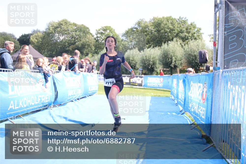 25.08.2024 - Elbe Triathlon Hamburg H.Heesch http://msf.ph/oto/6882787 25.08.2024 12:52:52 Ziel 1776 meine-sportfotos.de