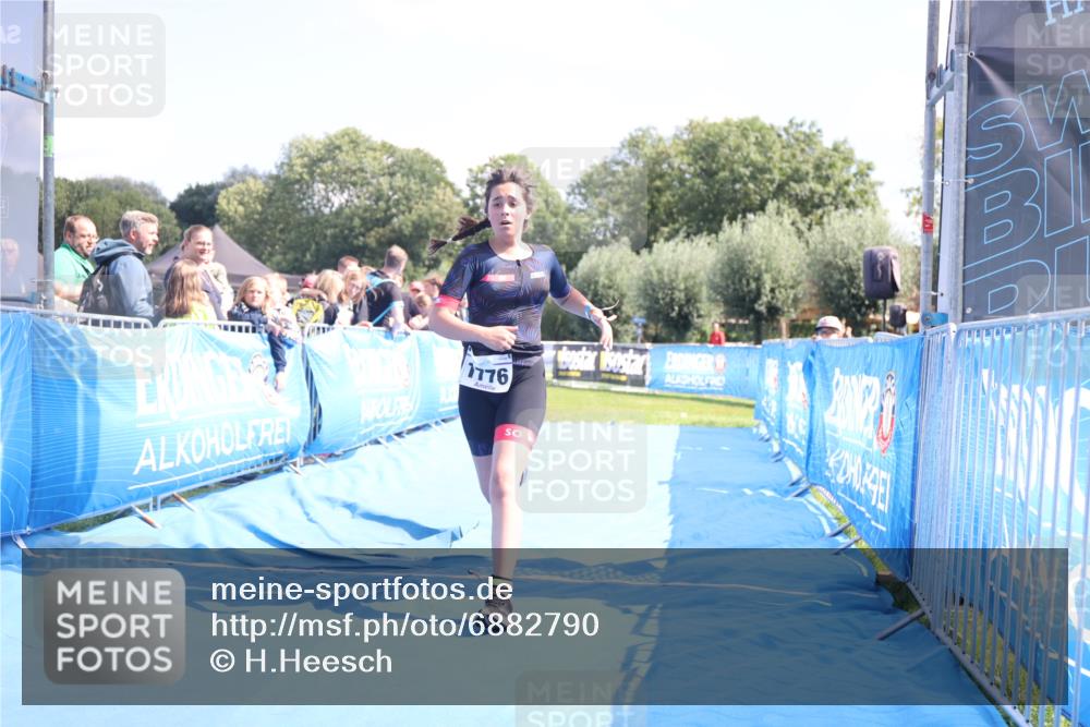 25.08.2024 - Elbe Triathlon Hamburg H.Heesch http://msf.ph/oto/6882790 25.08.2024 12:52:52 Ziel 1776 meine-sportfotos.de