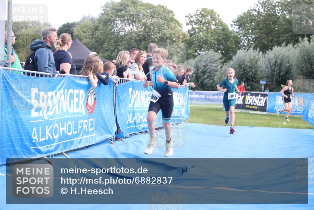 25.08.2024 - Elbe Triathlon Hamburg H.Heesch http://msf.ph/oto/6882837 25.08.2024 12:53:47 Ziel 1789, 1817 meine-sportfotos.de
