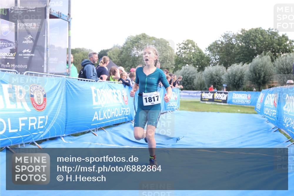 25.08.2024 - Elbe Triathlon Hamburg H.Heesch http://msf.ph/oto/6882864 25.08.2024 12:53:49 Ziel 1789, 1817 meine-sportfotos.de