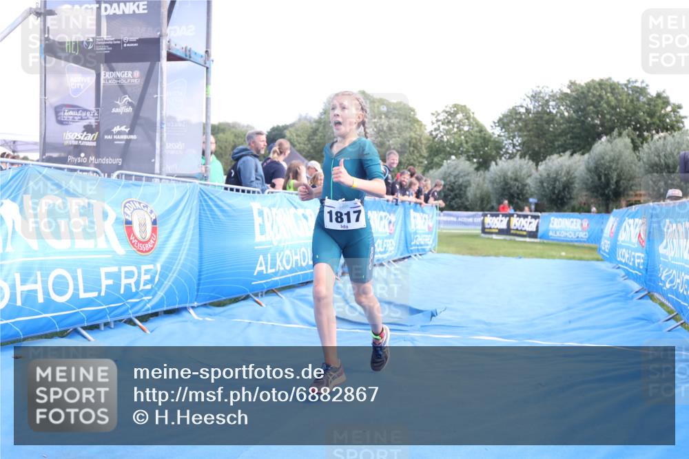 25.08.2024 - Elbe Triathlon Hamburg H.Heesch http://msf.ph/oto/6882867 25.08.2024 12:53:49 Ziel 1789, 1817 meine-sportfotos.de