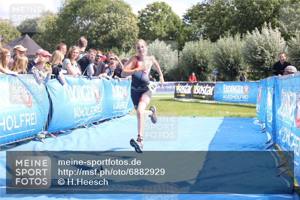 25.08.2024 - Elbe Triathlon Hamburg H.Heesch http://msf.ph/oto/6882929 25.08.2024 12:54:32 Ziel 1815 meine-sportfotos.de