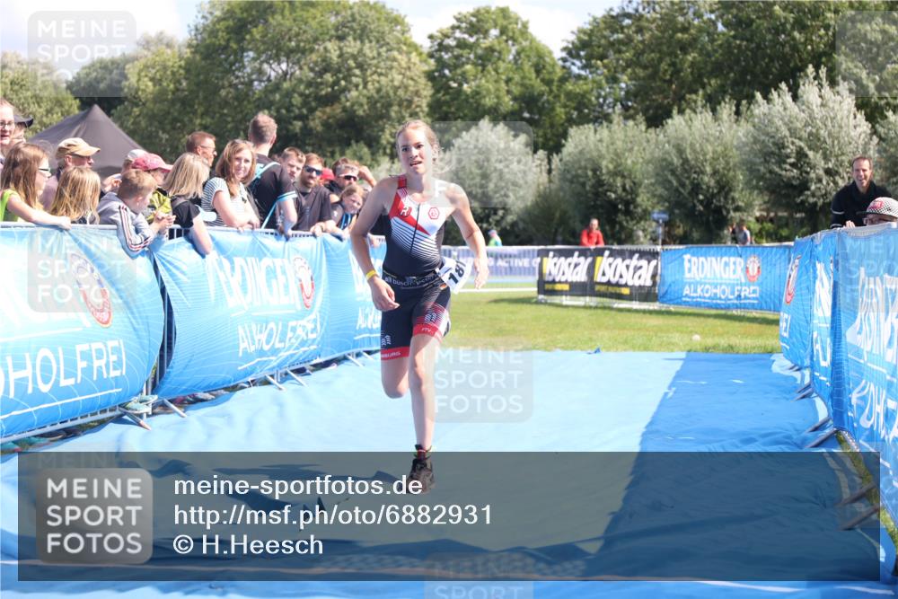 25.08.2024 - Elbe Triathlon Hamburg H.Heesch http://msf.ph/oto/6882931 25.08.2024 12:54:32 Ziel 1815 meine-sportfotos.de