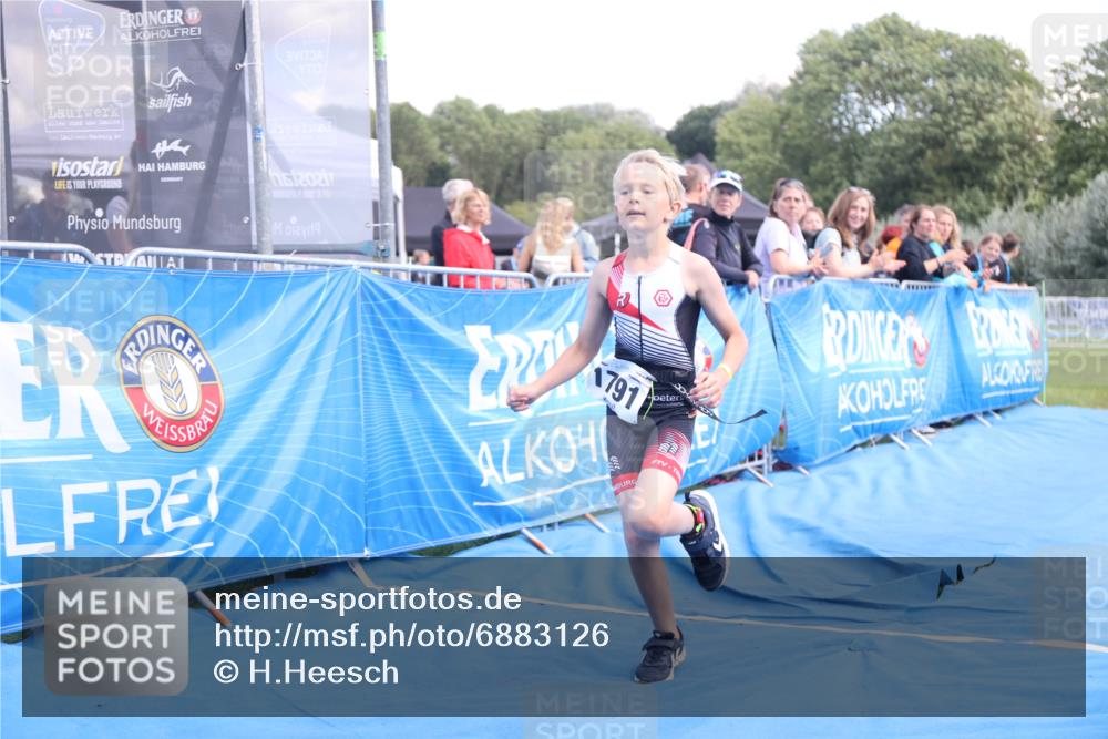 25.08.2024 - Elbe Triathlon Hamburg H.Heesch http://msf.ph/oto/6883126 25.08.2024 12:56:49 Ziel 1791 meine-sportfotos.de