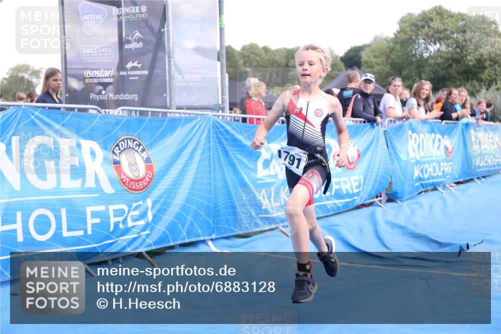 25.08.2024 - Elbe Triathlon Hamburg H.Heesch http://msf.ph/oto/6883128 25.08.2024 12:56:49 Ziel 1791 meine-sportfotos.de