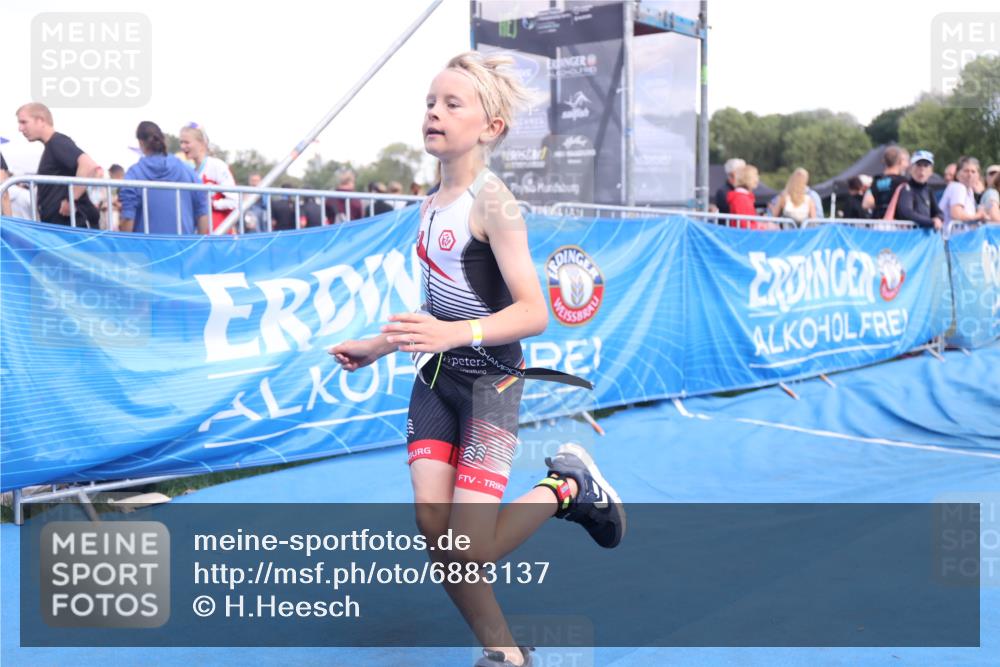 25.08.2024 - Elbe Triathlon Hamburg H.Heesch http://msf.ph/oto/6883137 25.08.2024 12:56:50 Ziel 1791 meine-sportfotos.de