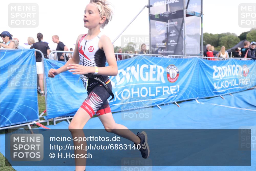 25.08.2024 - Elbe Triathlon Hamburg H.Heesch http://msf.ph/oto/6883140 25.08.2024 12:56:50 Ziel 1791 meine-sportfotos.de