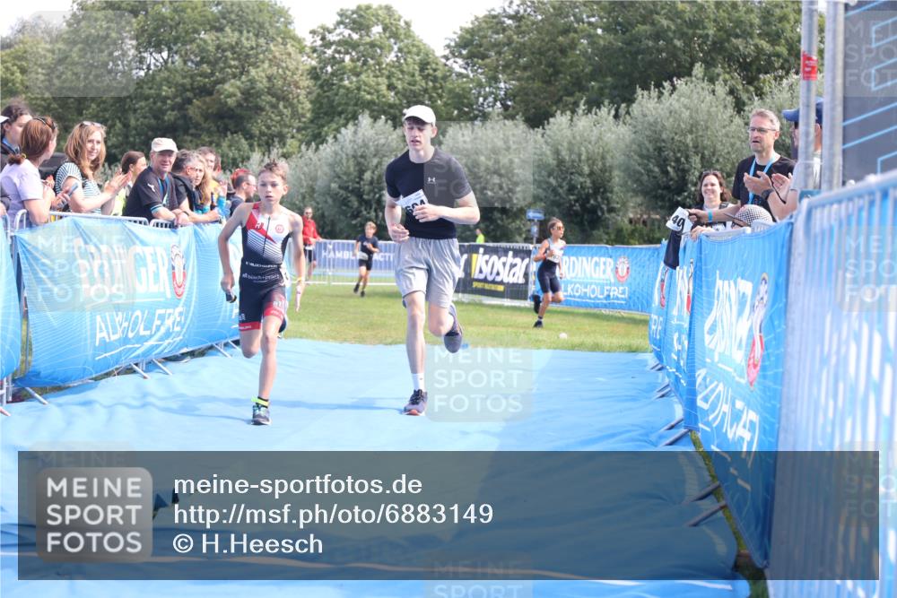 25.08.2024 - Elbe Triathlon Hamburg H.Heesch http://msf.ph/oto/6883149 25.08.2024 12:58:05 Ziel 1604, 1792 meine-sportfotos.de