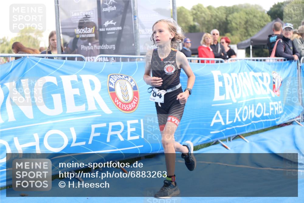 25.08.2024 - Elbe Triathlon Hamburg H.Heesch http://msf.ph/oto/6883263 25.08.2024 12:58:31 Ziel 1784, 1814 meine-sportfotos.de