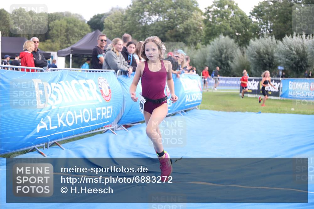 25.08.2024 - Elbe Triathlon Hamburg H.Heesch http://msf.ph/oto/6883272 25.08.2024 12:58:45 Ziel 1840 meine-sportfotos.de