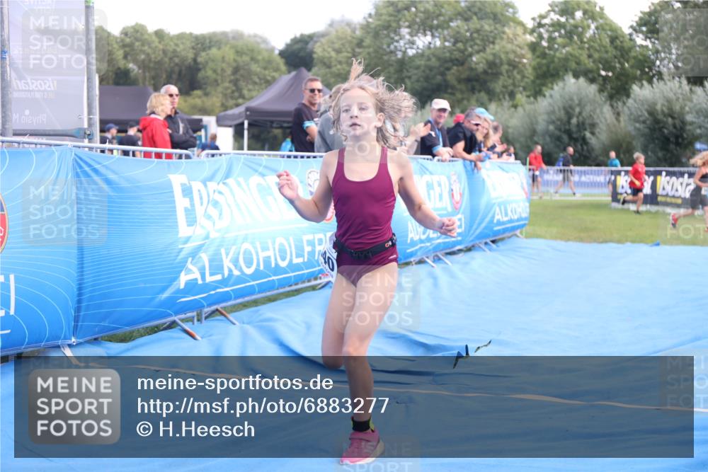 25.08.2024 - Elbe Triathlon Hamburg H.Heesch http://msf.ph/oto/6883277 25.08.2024 12:58:45 Ziel 1840 meine-sportfotos.de