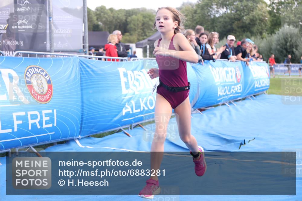 25.08.2024 - Elbe Triathlon Hamburg H.Heesch http://msf.ph/oto/6883281 25.08.2024 12:58:46 Ziel 1840 meine-sportfotos.de