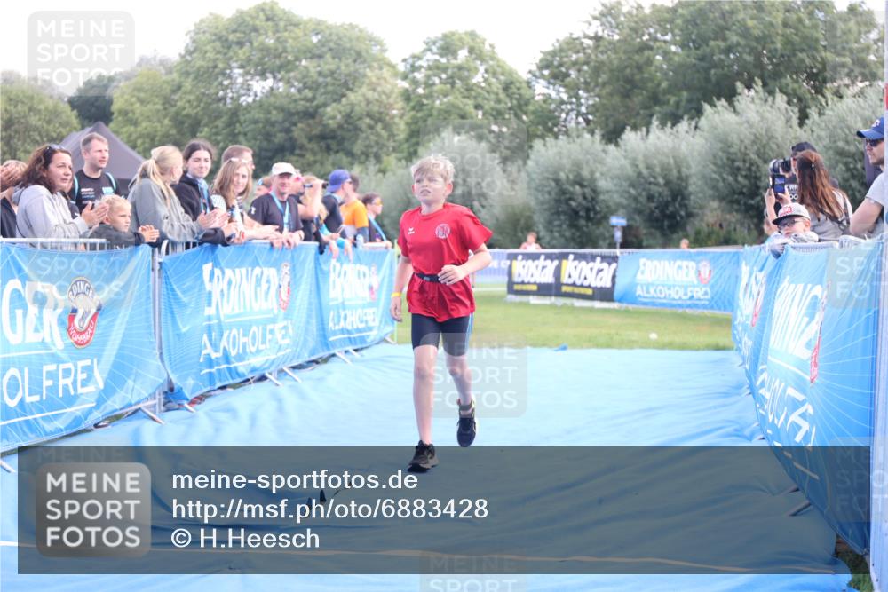 25.08.2024 - Elbe Triathlon Hamburg H.Heesch http://msf.ph/oto/6883428 25.08.2024 13:00:00 Ziel 1790, 1855 meine-sportfotos.de