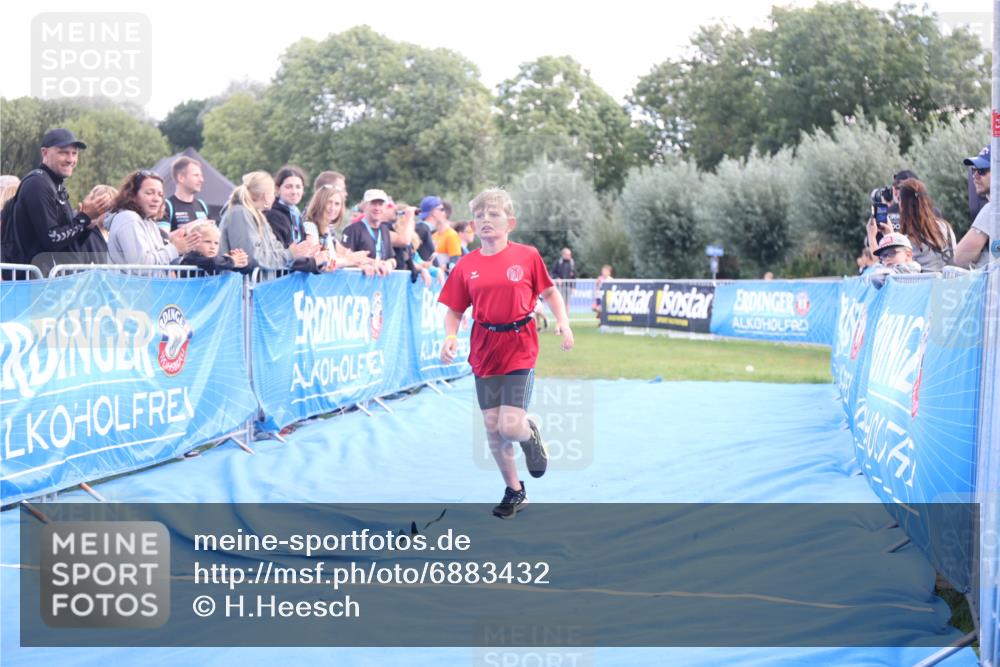 25.08.2024 - Elbe Triathlon Hamburg H.Heesch http://msf.ph/oto/6883432 25.08.2024 13:00:00 Ziel 1790, 1855 meine-sportfotos.de