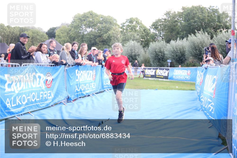 25.08.2024 - Elbe Triathlon Hamburg H.Heesch http://msf.ph/oto/6883434 25.08.2024 13:00:01 Ziel 1790, 1855 meine-sportfotos.de