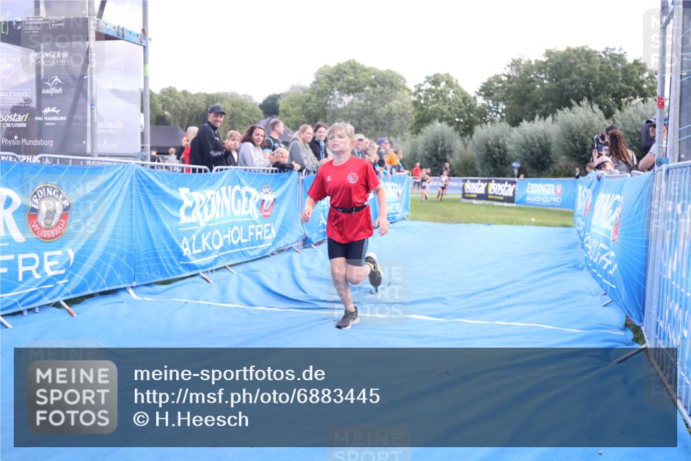 25.08.2024 - Elbe Triathlon Hamburg H.Heesch http://msf.ph/oto/6883445 25.08.2024 13:00:01 Ziel 1790, 1855 meine-sportfotos.de