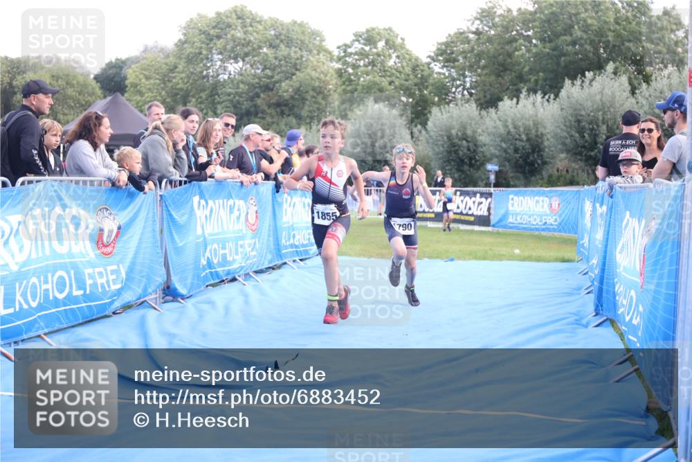 25.08.2024 - Elbe Triathlon Hamburg H.Heesch http://msf.ph/oto/6883452 25.08.2024 13:00:07 Ziel 1790, 1855 meine-sportfotos.de